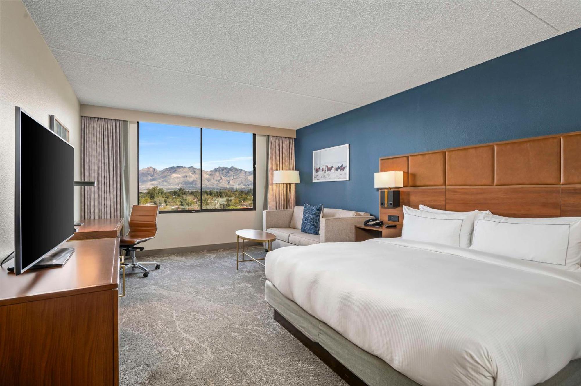 Hotel Doubletree By Hilton Tucson-Reid Park Exterior foto